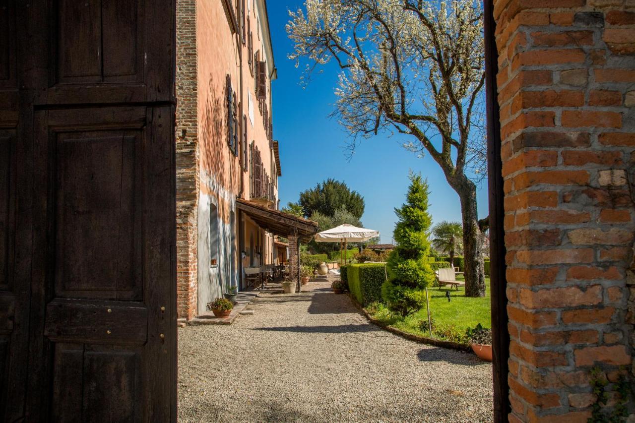 Sunstar Hotel Piemont Castello Di Villa Isola d'Asti Extérieur photo